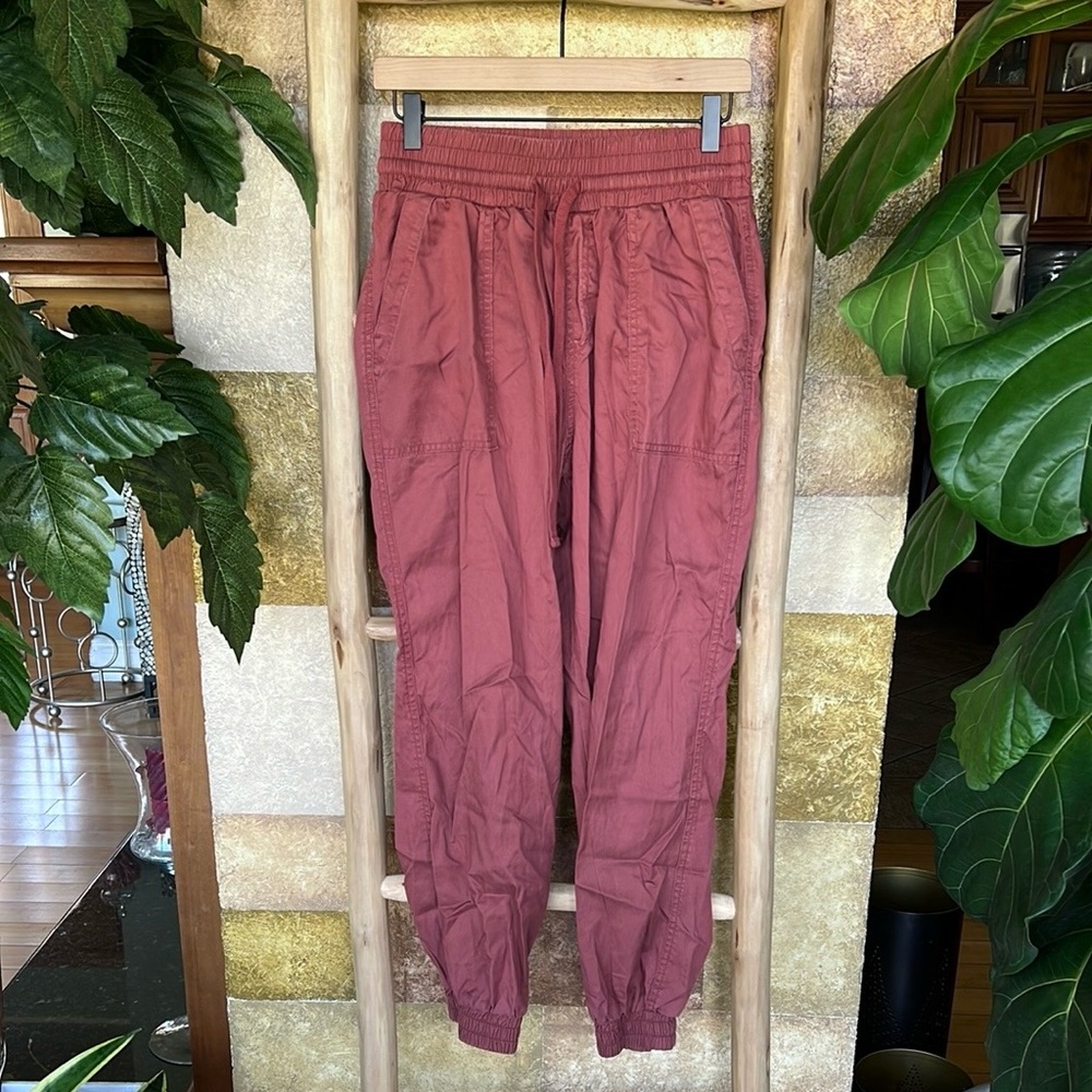 A New Day Women’s Muave Pink Cuff Joggers With Adjustable Waistband & Pockets